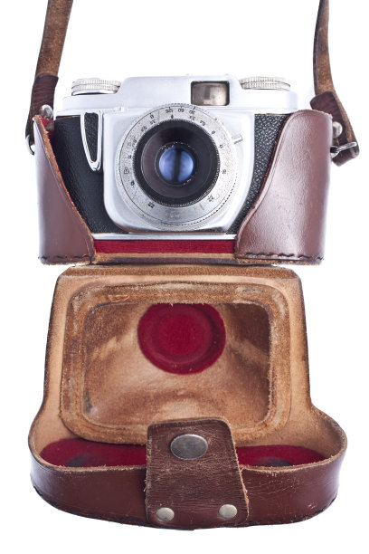 老式35毫米相机，白色背景图片下载