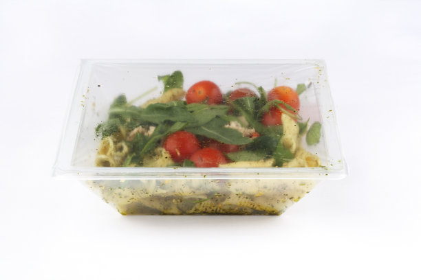 预先包装，微波炉鸡肉和蔬菜面食熟食超市图片下载