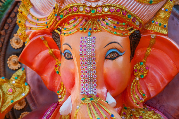 甘尼萨雕像，靠近点图片下载