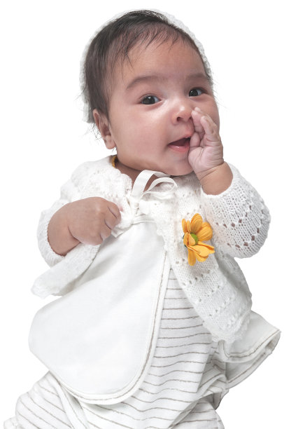 宝贝女孩对你低语图片下载