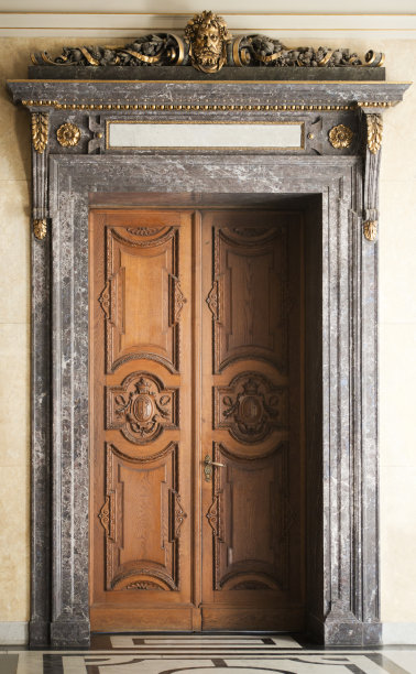 雕花木门图片下载