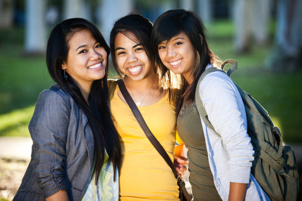 三个最好的朋友图片下载