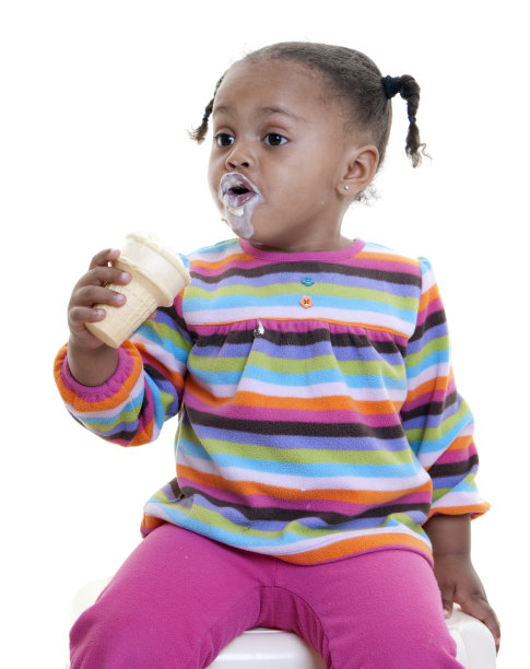 在她脸上图片下载