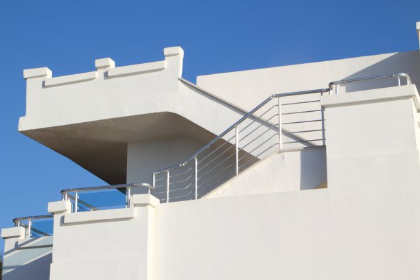 白色风格建筑图片下载