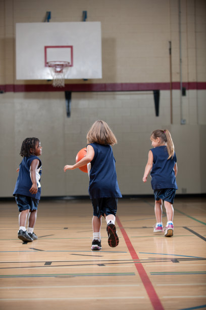 女孩运动图片下载