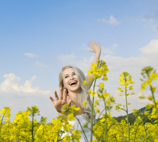 自由的女性图片下载