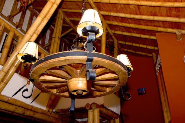 哥伦比亚-车轮上的灯图片下载