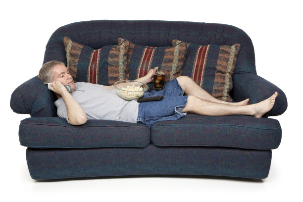 看电视和打电话图片下载