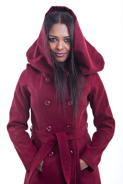 年轻女子腰部向上的肖像图片下载