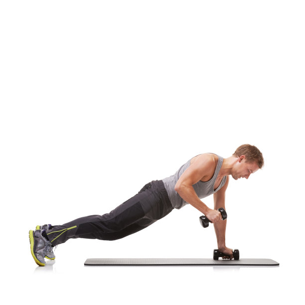 锻炼他的后背和肩膀图片下载