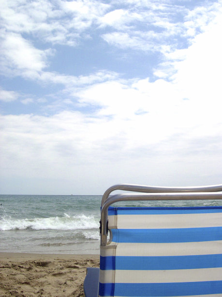 望着大海图片下载