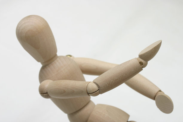 人体模型-空手道风格的人体模型图片下载