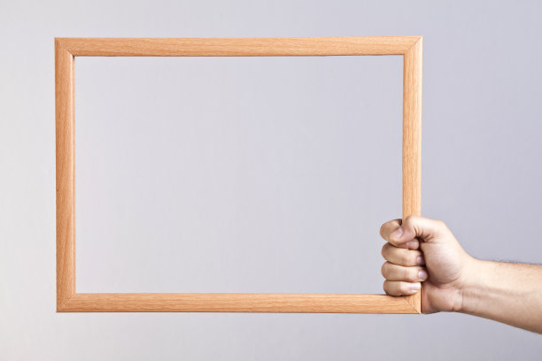 手持空相框图片下载