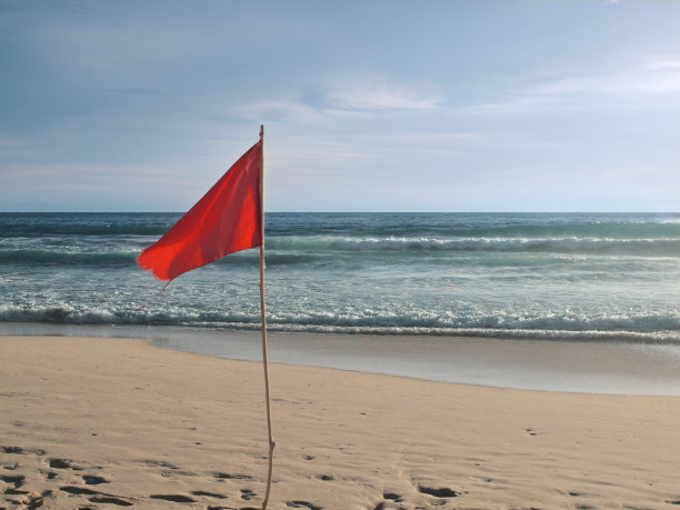 红色警告标志图片下载