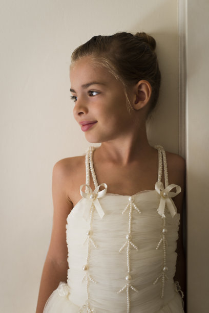 美丽的小女孩肖像图片下载