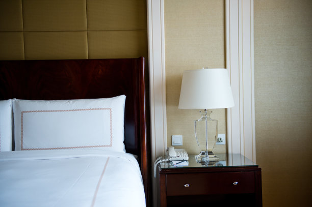 国王大小的床图片下载