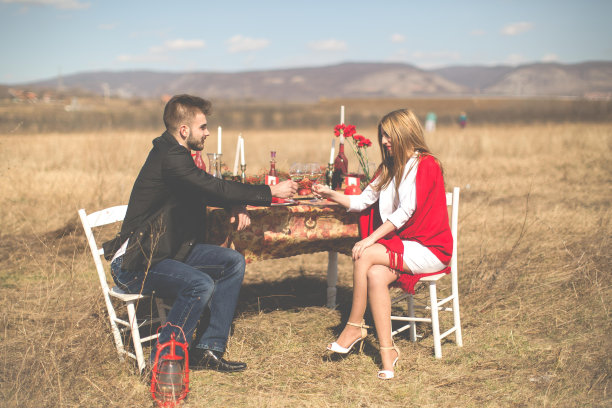 周年浪漫午餐图片下载