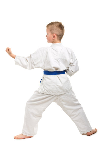 穿着和服的小男孩图片下载