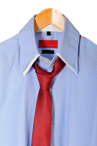 男士衬衫与领带和正式时尚在孤立的背景图片下载