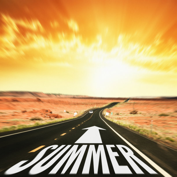 通往夏天的路图片下载