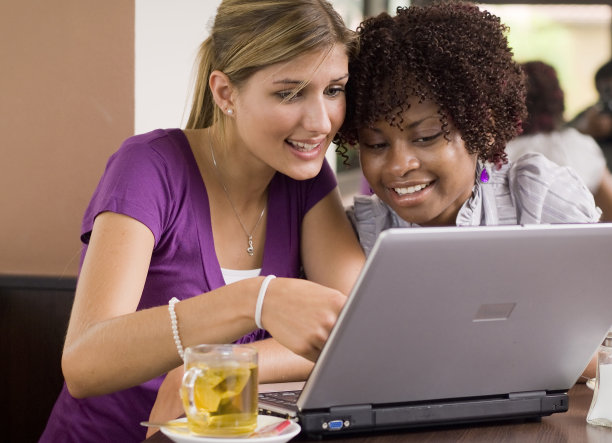 两个朋友系列图片下载