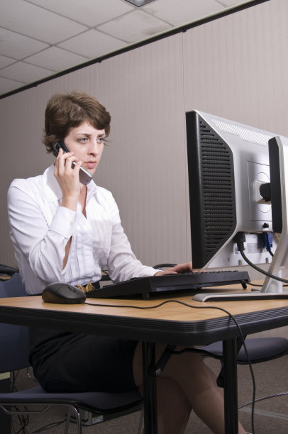 工作上的耽搁图片下载