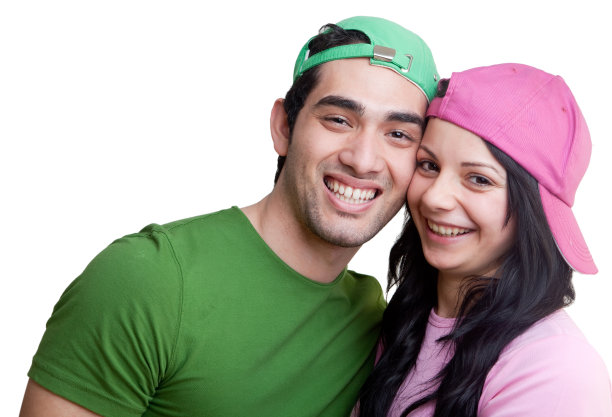 快乐的年轻夫妇图片下载