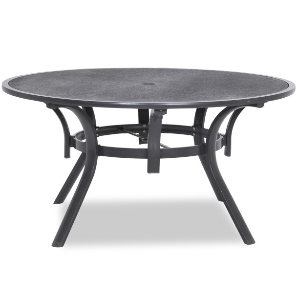 庭院铝餐桌与石头顶部图片下载