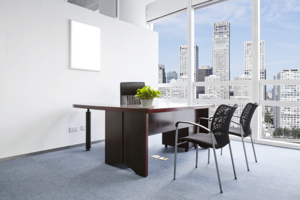 窗外美丽的景色图片下载