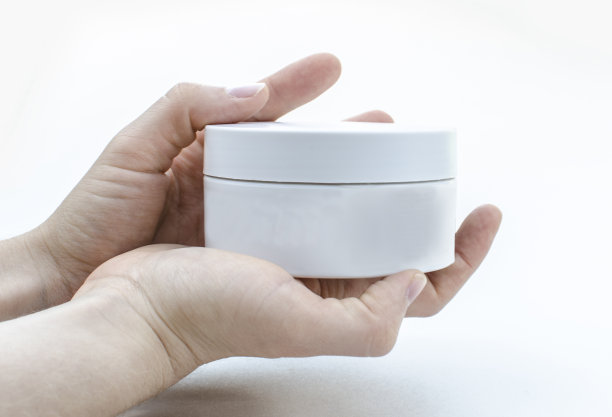 展示一个空白的保湿桶图片下载