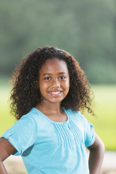 混血女孩图片下载