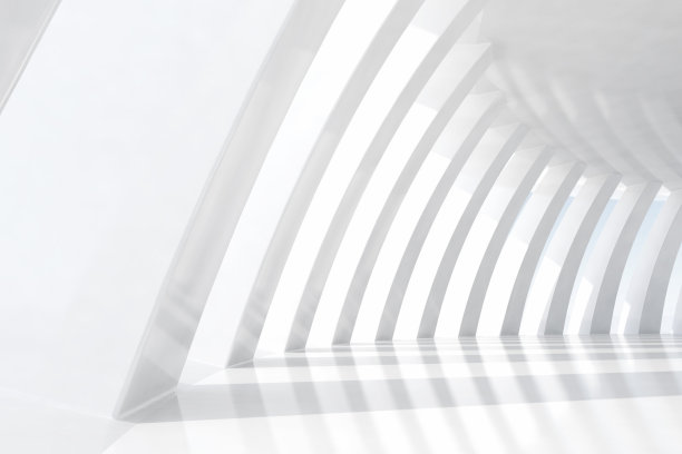白色的柱子在空旷的空间中形成一种建筑格局素材图片