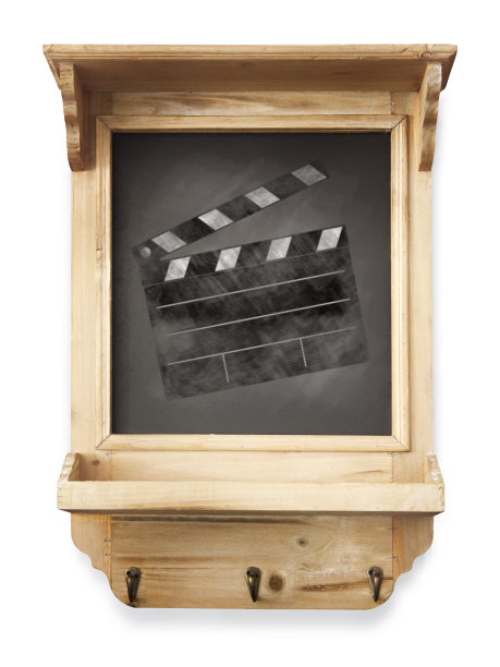 带有电影拍板的粉笔板图片下载