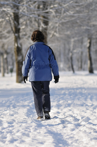 冬天走了图片下载