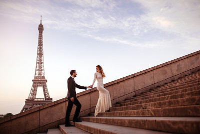 巴黎的婚礼图片下载