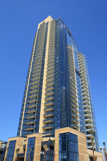 公寓大厦正在建设中图片下载