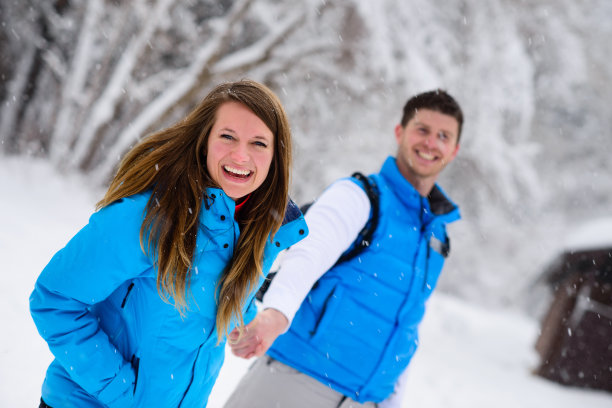 下雪天图片下载