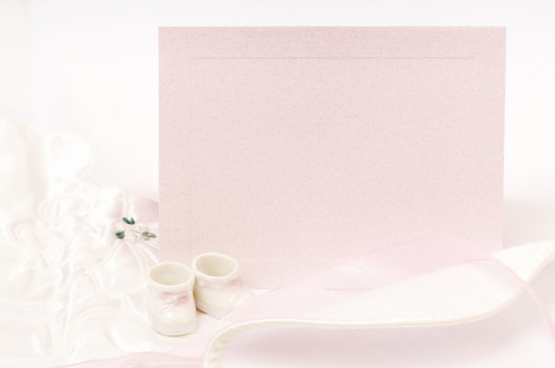 给小女孩的粉色贺卡图片下载