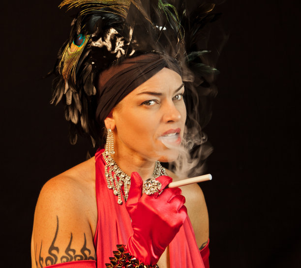 模型吸烟图片下载