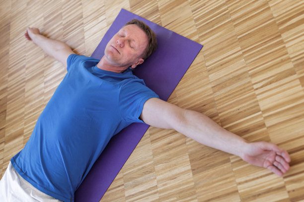 瑜伽图片素材ID：145317124