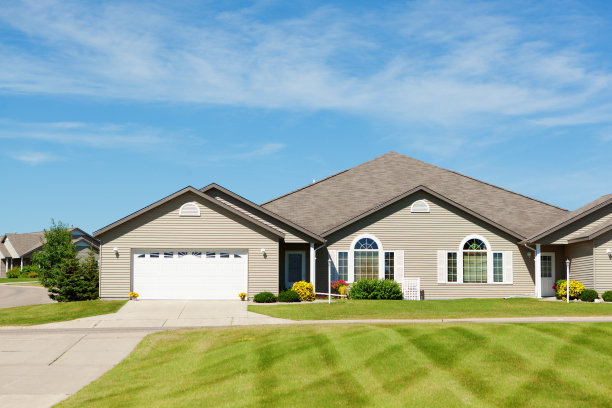 美国郊区联排别墅，发展住宅建筑房地产图片下载