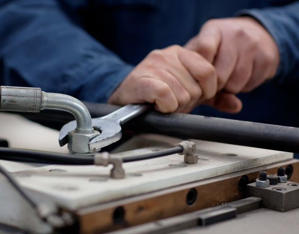 在工厂工作图片下载