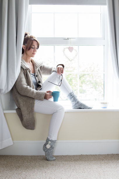 在家放松图片下载