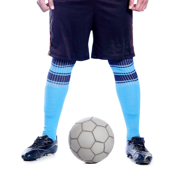 踢足球图片下载