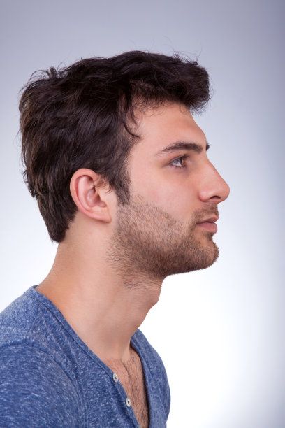 年轻人头像图片下载