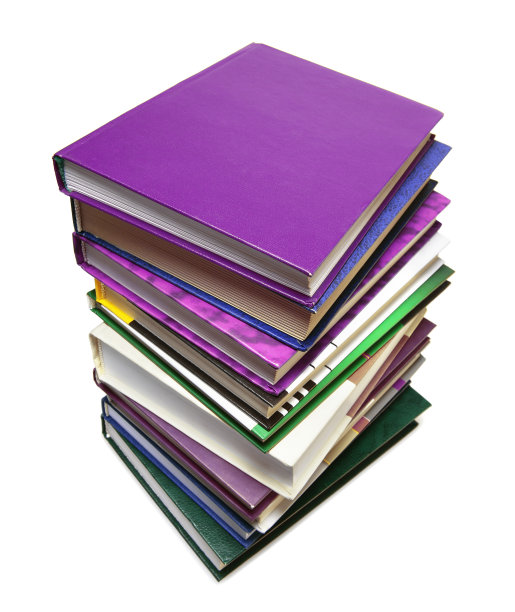 一堆书孤立在白色上图片下载