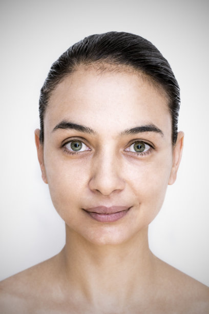 真正的年轻女子图片下载