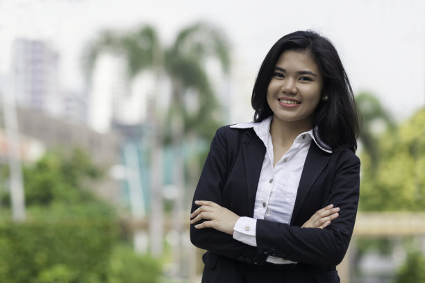 一个年轻女商人的肖像图片下载