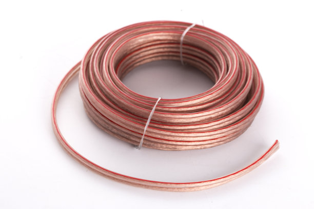 线圈高保真音频电缆隔离在白色图片下载