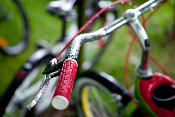自行车把手的特写图片下载